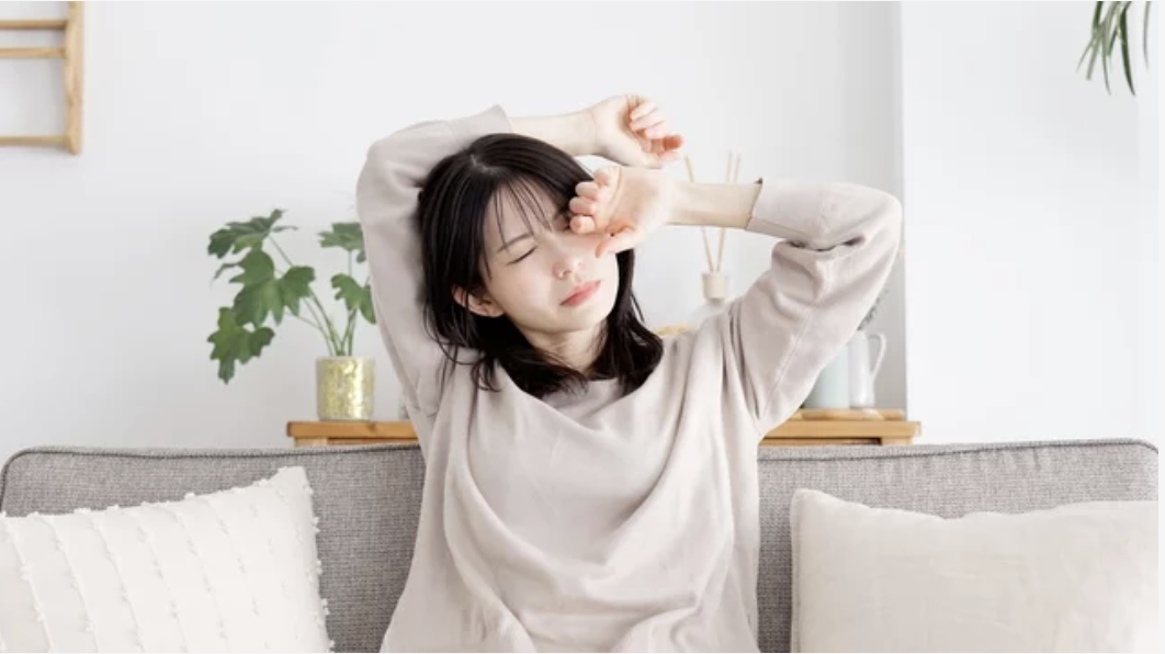 不調を感じている女性のイメージ